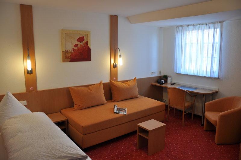 Loewen Hotel Arian Allmersbach im Tal Habitación foto